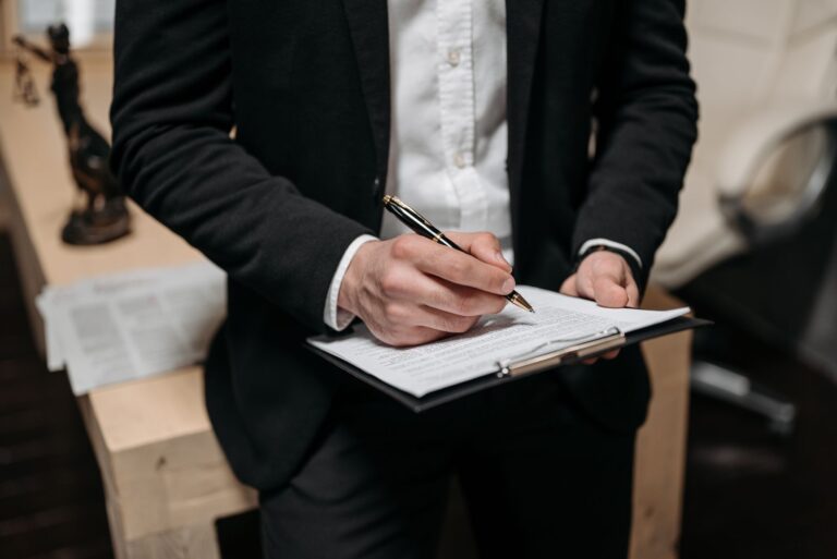 Quelles sont les implications de la législation sur la franchise ?